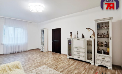 Купить 3-комнатную квартиру, Слуцк, Гагарина ул.. Фото 3