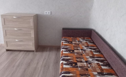 Снять 1-комнатную квартиру на сутки, Дзержинск, ул.Франциска Скорины, д.39. Фото 4