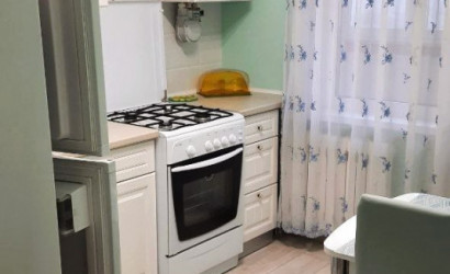 Снять 3-комнатную квартиру на сутки, Глубокое, Ленина, 138. Фото 1