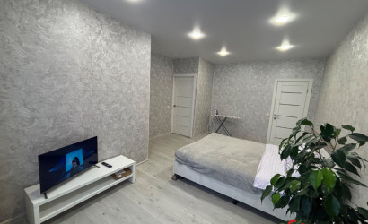 Снять 1-комнатную квартиру на сутки, Молодечно, Богдана Хмельницкого, 12. Фото 2