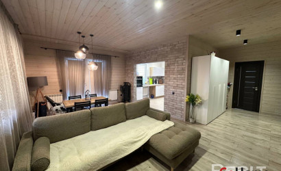 Купить коттедж, Дещенка, Молодёжная, 6, 15 соток. Фото 5