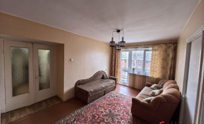 Купить 4-комнатную квартиру, Полоцк, Мариненко ул., 23. Фото 1