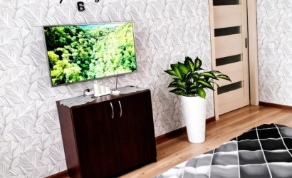 Снять 1-комнатную квартиру на сутки, Молодечно, Великий Гостинец 109. Фото 2