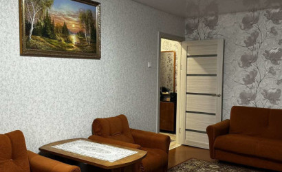 Купить 2-комнатную квартиру, Светлогорск, Калинина, 11. Фото 1