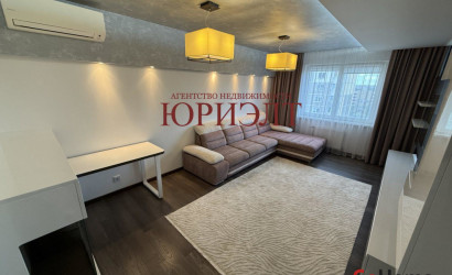 Купить 3-комнатную квартиру, Гродно, Дзержинского, 56А. Фото 1