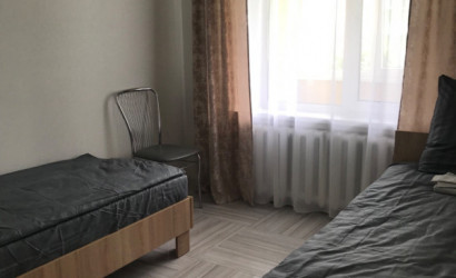 Снять 3-комнатную квартиру на сутки, Толочин, Тракторная 24А. Фото 11