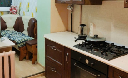 Снять 4-комнатную квартиру на сутки, Барановичи, Бресткая,  285/2. Фото 1