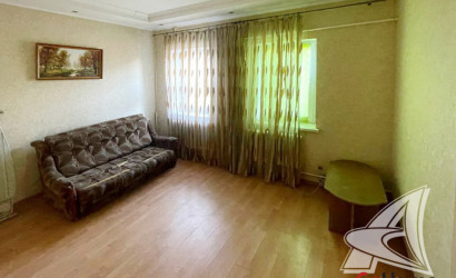 Купить 3-комнатную квартиру, Высокое, , . Фото 1