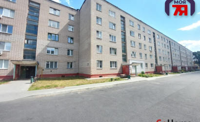 Купить 1-комнатную квартиру, Жодино, 50 Лет Октября ул., 27. Фото 2