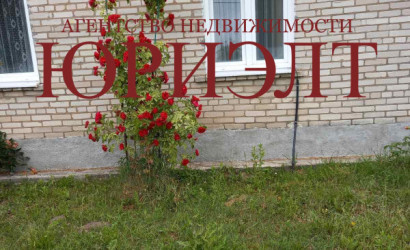 Купить дом, Пархимовцы, Вишнёвая, 21 соток. Фото 1