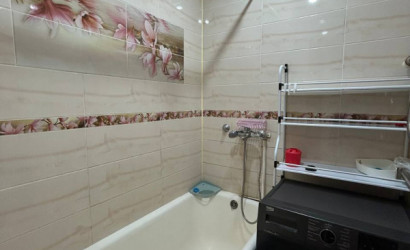 Снять 3-комнатную квартиру на сутки, Новолукомль, Энергетиков, 18. Фото 14