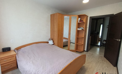 Купить 3-комнатную квартиру, Могилев, Каштановая ул., 8. Фото 1