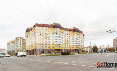 Купить 4-комнатную квартиру, Минск, Сухаревская ул., 70 (Фрунзенский район). Фото 2