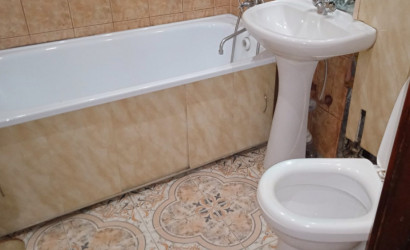 Снять 2-комнатную квартиру на сутки, Лунинец, Красная, 115А. Фото 3