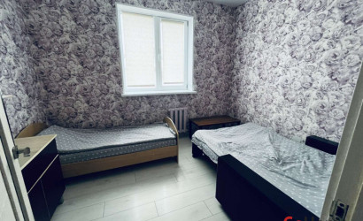 Снять 4-комнатную квартиру на сутки, Луговая Слобода, ул. Чепика. Фото 6