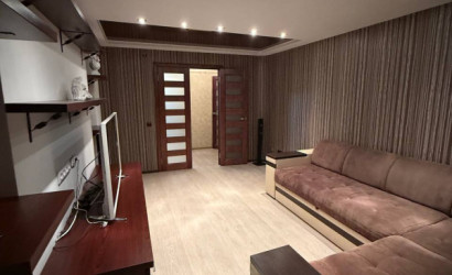 Купить 3-комнатную квартиру, Дружный, Шамановского 17. Фото 10