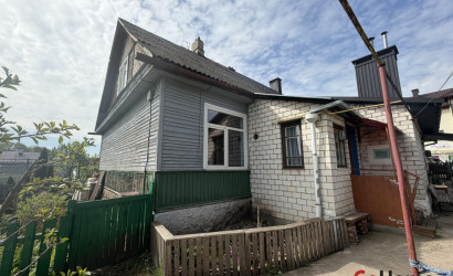 Купить 3-комнатную квартиру, Лида, Комсомольская ул., 27. Фото 3