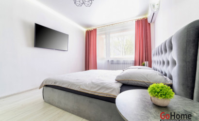 Снять 1-комнатную квартиру на сутки, Минск, ул. Серова, д. 17 (Октябрьский район). Фото 1