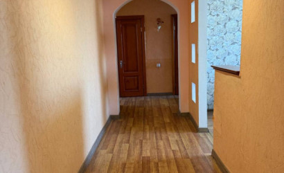 Снять 3-комнатную квартиру на сутки, Кобрин, ул. Николаева д.18. Фото 6