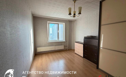 Купить 3-комнатную квартиру, Минск, Любимова пр-т 33. Фото 2