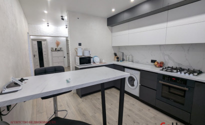 Купить 4-комнатную квартиру, Брест, ул. Октябрьская, д. . Фото 3