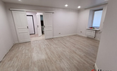 Купить 2-комнатную квартиру, Витебск, Революционная, 24Б. Фото 1