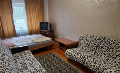 Снять 3-комнатную квартиру на сутки, Столин, Советская . Фото 2