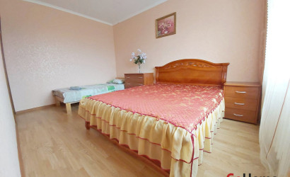 Снять 2-комнатную квартиру на сутки, Хойники, улица Жукова. Фото 2