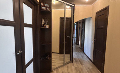 Купить 3-комнатную квартиру, Новополоцк, Еронько ул., 11. Фото 4