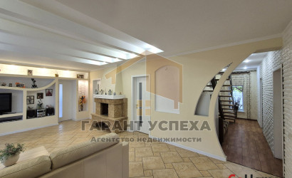 Купить дом, Брест, ул. Мусоргского, 10.12 соток. Фото 3