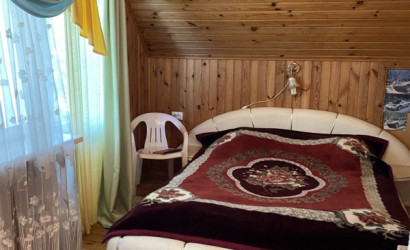 Купить 5-комнатную квартиру, СТ Педагог, Солнечная, 8. Фото 4