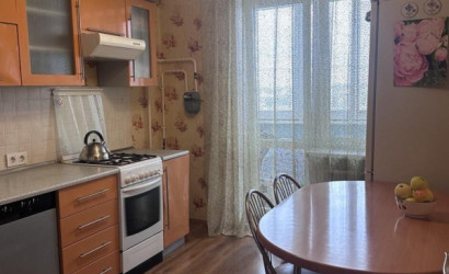 Купить 2-комнатную квартиру, Витебск, Воинов-Интернационалистов ул., 12/2. Фото 4