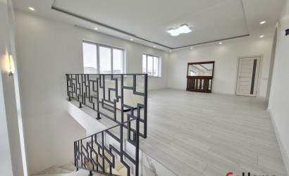 Купить дом, Коробчицы, Детская, 15 соток. Фото 12