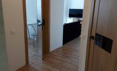 Снять 1-комнатную квартиру на сутки, Брест, маяковского 19к1. Фото 1