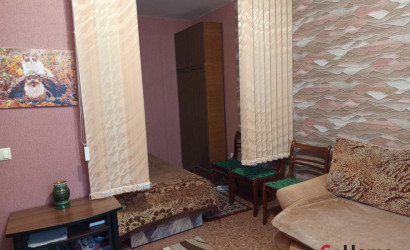 Купить 1-комнатную квартиру, Нарочь, Октябрьская, 27. Фото 3