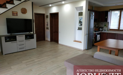 Купить коттедж, Селище Малое, Центральная, 27 соток. Фото 3