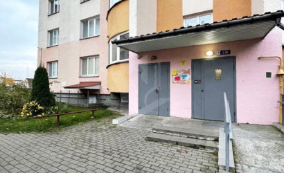 Купить 3-комнатную квартиру, Жодино, Сухогрядская ул., 10. Фото 2