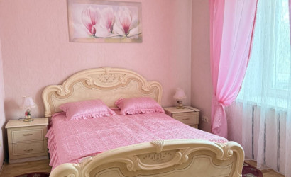 Снять 3-комнатную квартиру, Пинск, Ленинградская, 18. Фото 1