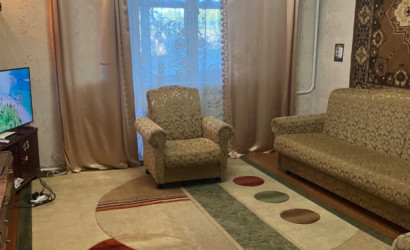 Снять 2-комнатную квартиру на сутки, Несвиж, Парковая, 30. Фото 1