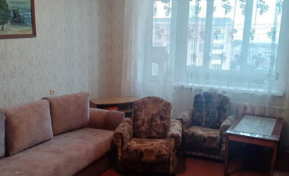  4-этаж.(37.2 м2), Слуцк(Тутаринова ул., 1)