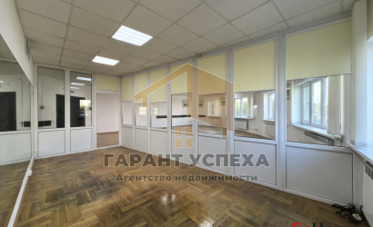 Аренда офиса, Брест, ул. Карьерная,  90.9 кв.м.. Фото 4