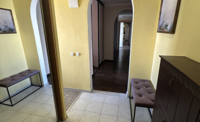 Купить 3-комнатную квартиру, Гродно, Дзержинского, 129. Фото 3