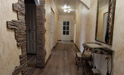 Купить 3-комнатную квартиру, Брест, Луцкая ул.. Фото 11