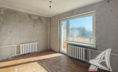 Купить 3-комнатную квартиру, Кобрин, , . Фото 1