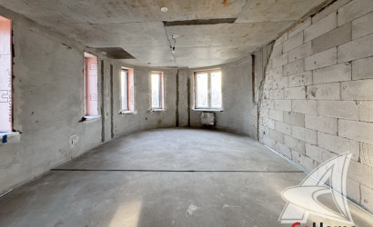 Купить 4-комнатную квартиру, Брест, Центр, ул. Зубачева. Фото 1