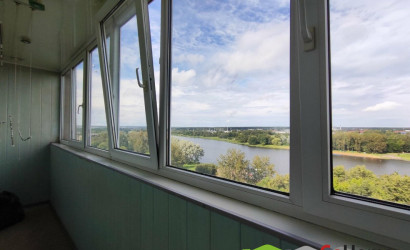 Купить 3-комнатную квартиру, Лида, Фрунзе ул., 10/1. Фото 1