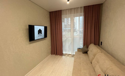 Снять 2-комнатную квартиру на сутки, Минск, ул. Игоря Лученка, д. 32 (Московский район). Фото 1