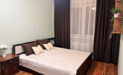 Снять 2-комнатную квартиру на сутки, Островец, Парковая 3. Фото 1