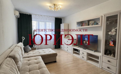 Купить 3-комнатную квартиру, Гомель, Косарева, 43. Фото 1