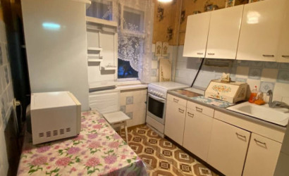 Купить 4-комнатную квартиру, Новополоцк, Купалы ул., 12. Фото 6